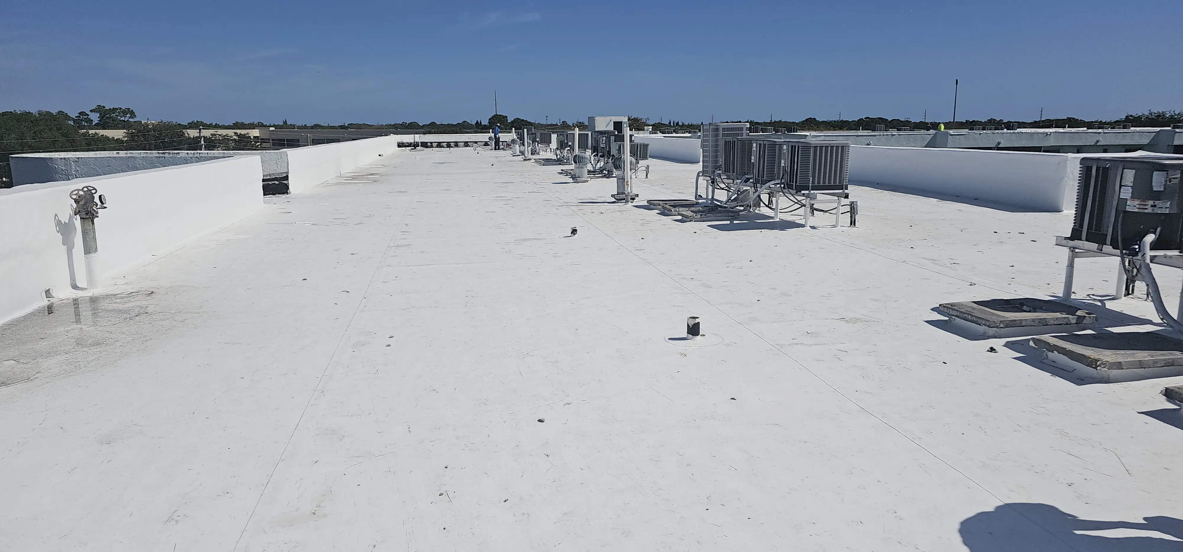 Commercial flat roof gallery preview